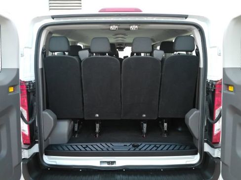 Used 2025 Ford Transit 350 XLT RWD image 7