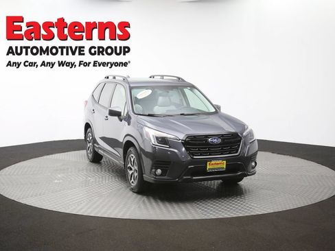 Used 2023 Subaru Forester Premium AWD/4WD image 55