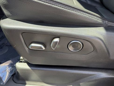 Certified 2024 GMC Yukon Denali AWD/4WD image 13