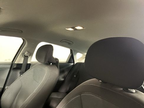 Used 2025 Kia K4 FWD image 12