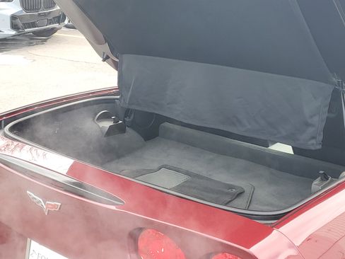 Used 2007 Chevrolet Corvette Coupe w/ Preferred Equipment Group image 19