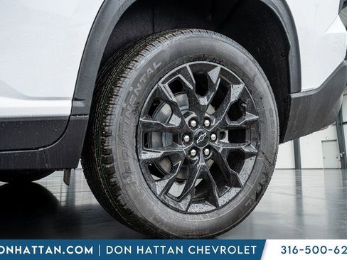 New 2026 Chevrolet Traverse LT w/ Midnight/Sport Edition image 38