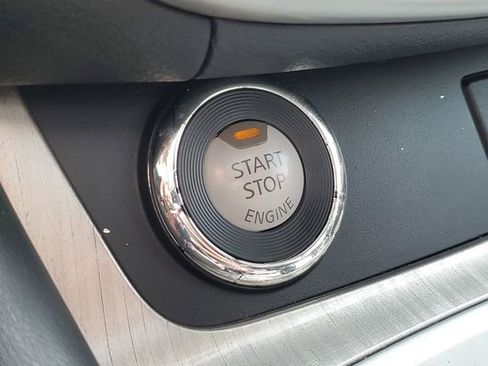 Used 2018 Nissan Murano SL AWD/4WD image 32