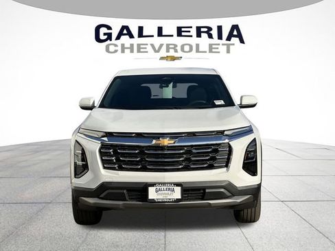 New 2026 Chevrolet Equinox LT image 3