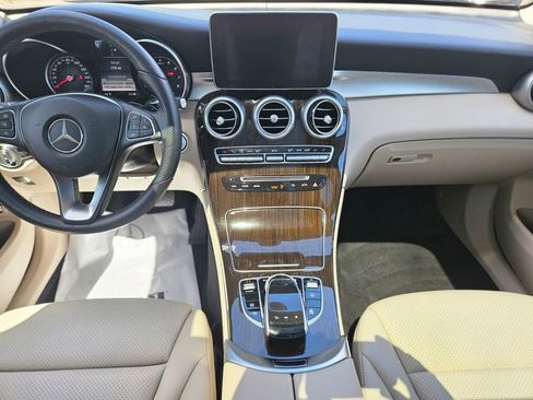 Used 2018 Mercedes-Benz GLC 300 4MATIC image 12