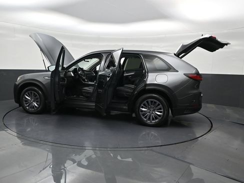 Used 2025 MAZDA CX-90 Plug-In Hybrid w/ Preferred AWD/4WD image 33
