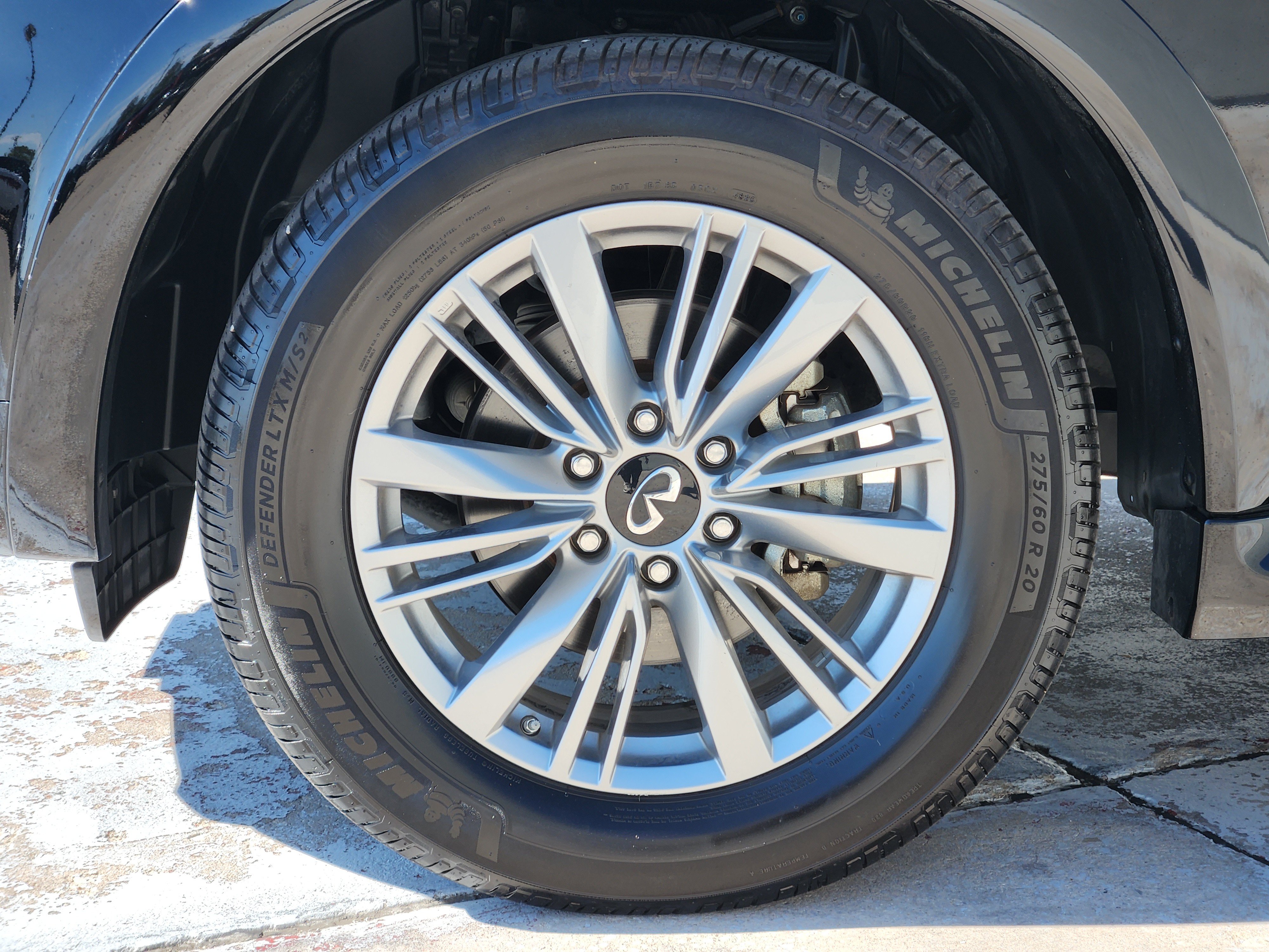 Used 2023 INFINITI QX80 Luxe w/ Cargo Package AWD/4WD image 14