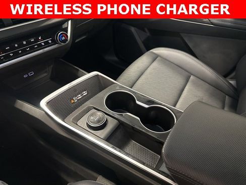 Used 2026 Chevrolet Equinox LT w/ Convenience Package II image 29