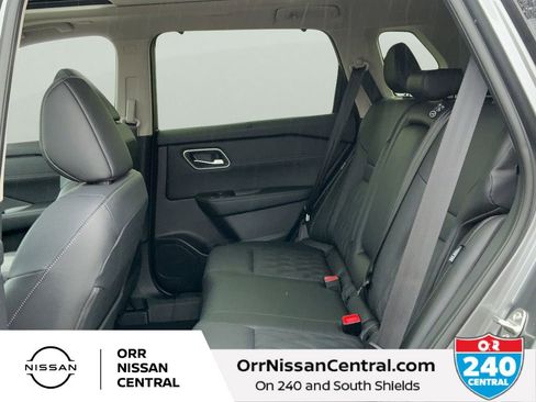 New 2026 Nissan Rogue Platinum w/ Platinum Premium Package AWD/4WD image 13