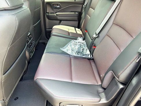 New 2026 Honda Ridgeline Black Edition image 15