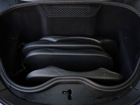 Used 2023 McLaren GT RWD image 24