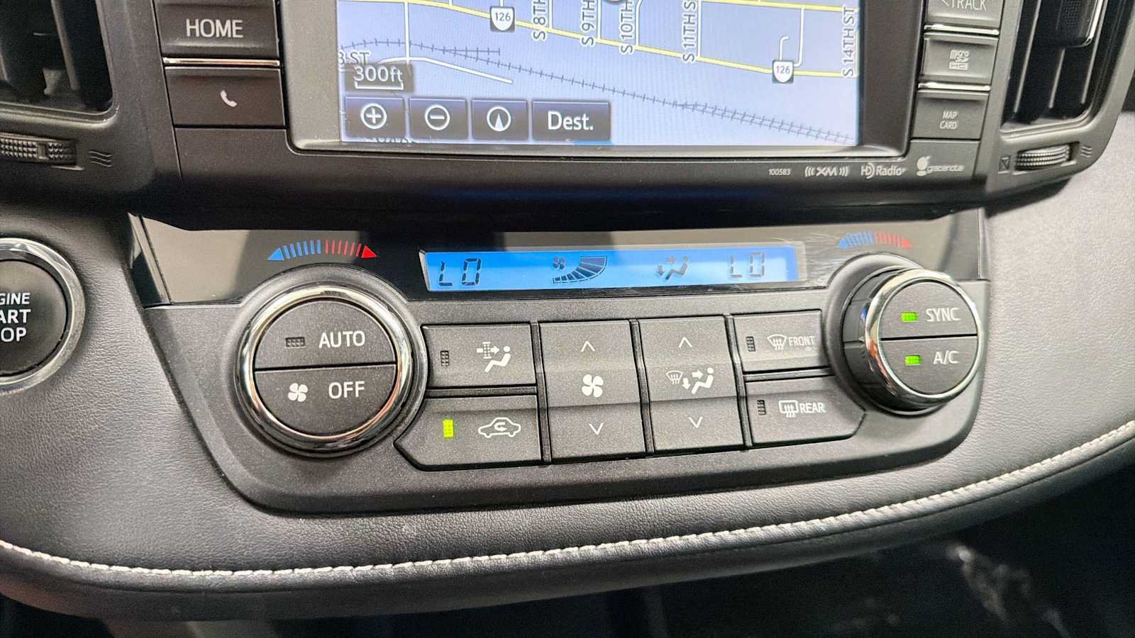 Used 2017 Toyota RAV4 XLE AWD/4WD image 21