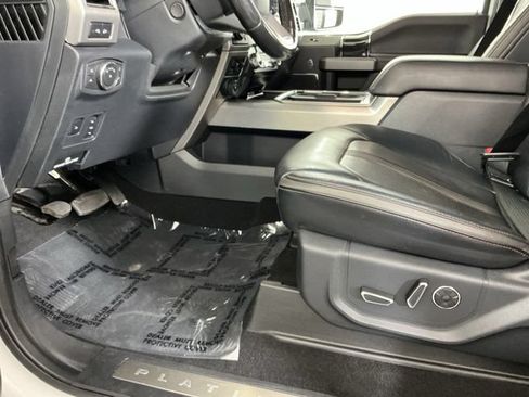 Used 2022 Ford F350 Platinum AWD/4WD image 20