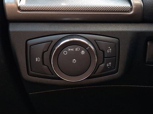 Certified 2020 Ford Fusion SE w/ Equipment Group 151A image 27