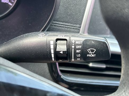 Used 2020 Kia Optima LX FWD image 28