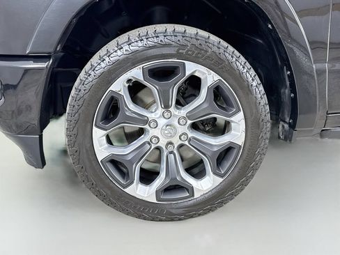 Used 2019 RAM 1500 Laramie Longhorn AWD/4WD image 35