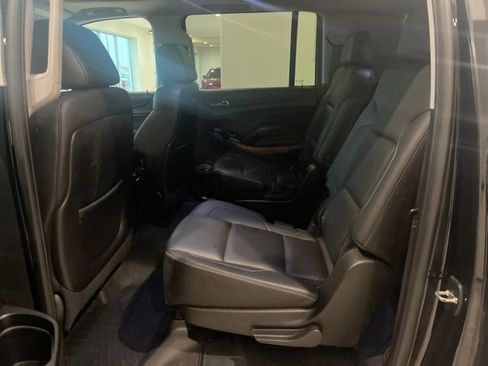 Used 2015 Chevrolet Suburban LTZ image 17