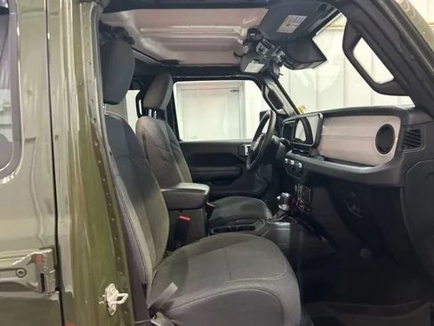 Used 2024 Jeep Wrangler Unlimited Sport AWD/4WD image 20