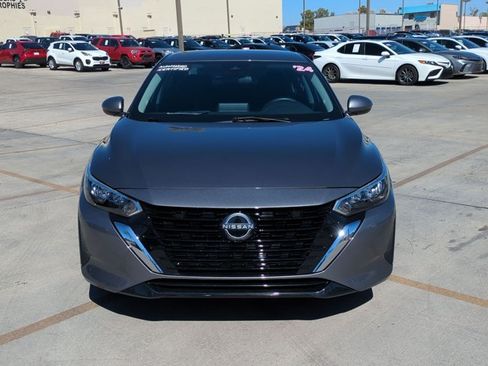 Used 2024 Nissan Sentra SV w/ All-Weather Package FWD image 2