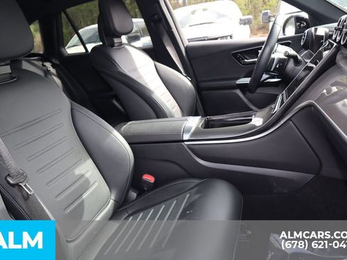 Used 2025 Mercedes-Benz GLC 350e 4MATIC w/ AMG Line image 27