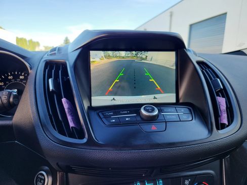 Used 2019 Ford Escape SE AWD/4WD image 14