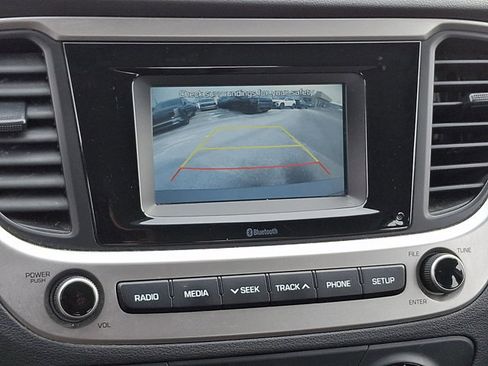 Used 2019 Hyundai Accent SE image 17