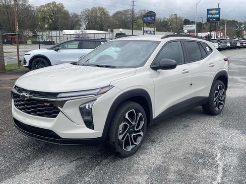 New 2026 Chevrolet Trax RS w/ Driver Confidence Package image 7