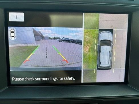 Used 2020 Ford Expedition Limited w/ Equipment Group 303A AWD/4WD image 5