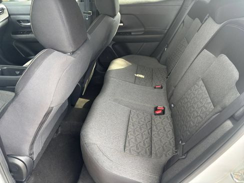 Used 2026 Nissan Kicks SV w/ Cold Weather Package AWD/4WD image 27