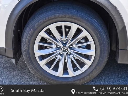 Used 2024 MAZDA CX-90 3.3 Turbo w/ Preferred Package AWD/4WD image 11