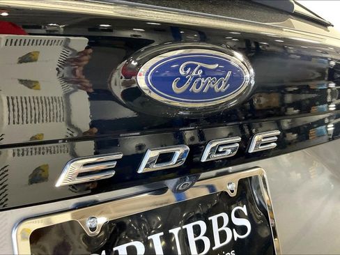 Used 2021 Ford Edge ST-Line image 39