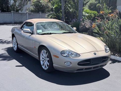 Used 2006 Jaguar XK8 Convertible RWD image 10