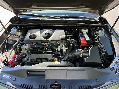 Used 2019 Toyota Camry XSE FWD image 22