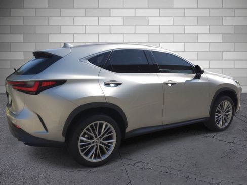 Used 2022 Lexus NX 350h AWD w/ Vision Package image 6