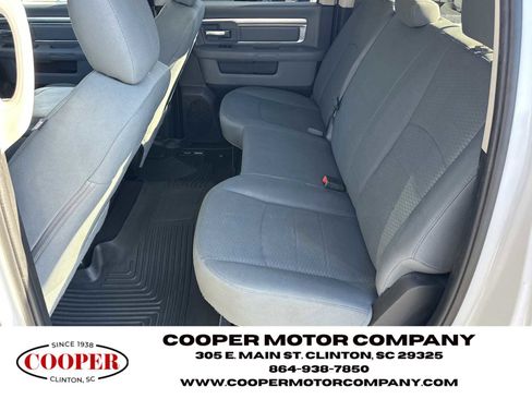 Used 2020 RAM 1500 Classic SLT image 20