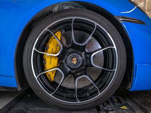 Used 2022 Porsche 911 Turbo S image 28