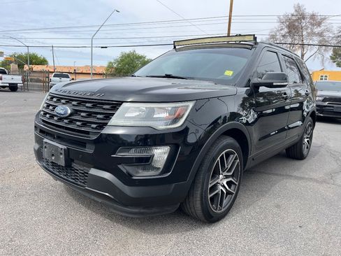 Used 2016 Ford Explorer Sport w/ Equipment Group 401A AWD/4WD image 7