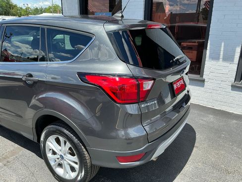 Used 2019 Ford Escape SE AWD/4WD image 27