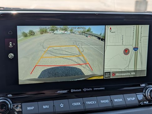 Certified 2023 Kia Seltos SX w/ SX Sunroof Package AWD/4WD image 27