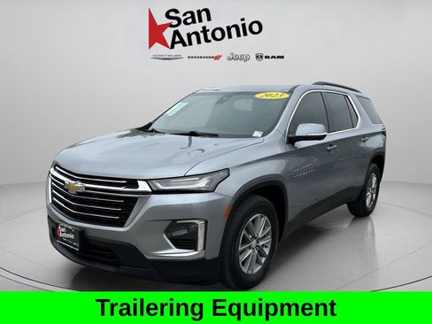 Used 2023 Chevrolet Traverse LT FWD image 6
