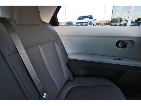 Certified 2025 Hyundai Ioniq 5 SEL image 14