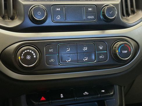 Used 2021 Chevrolet Colorado LT image 10