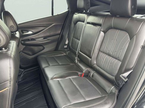 Used 2025 Buick Envista Avenir FWD image 39