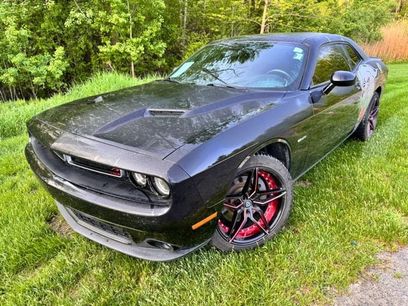 Used 2016 Dodge Challenger R/T Plus
