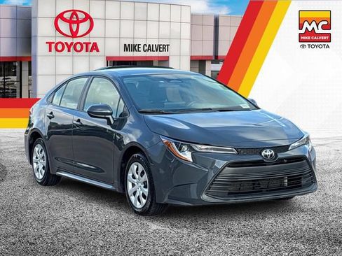 Certified 2025 Toyota Corolla LE FWD image 7