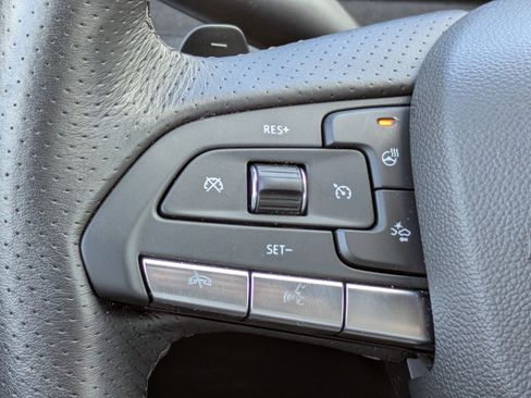 Used 2025 Cadillac XT4 Sport image 25