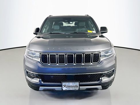 Used 2024 Jeep Wagoneer Series II w/ Flexible Seating Group image 2