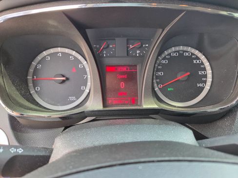 Used 2013 GMC Terrain SLE w/ Safety Package FWD image 2