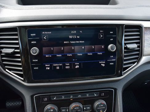 Used 2019 Volkswagen Atlas SEL Premium image 36