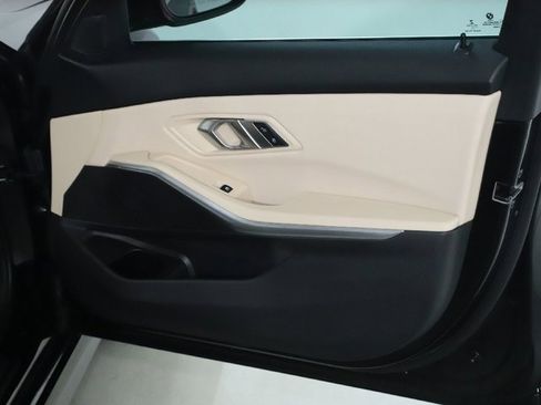 Used 2022 BMW 330i xDrive Sedan w/ Premium Package 2 image 36